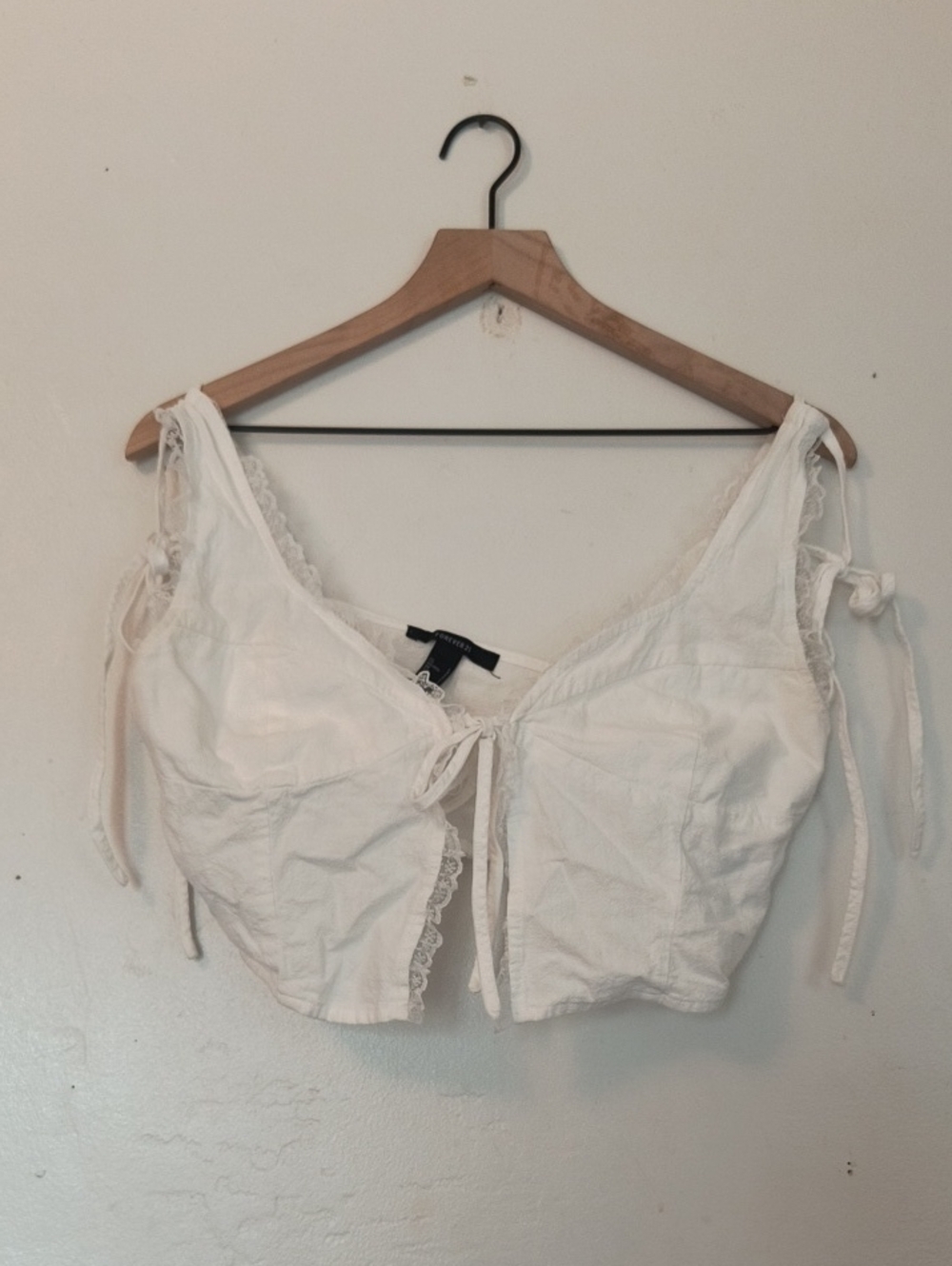 Forever 21 White Lace-Trim Tie-Front Cropped Camisole Sz Large Women